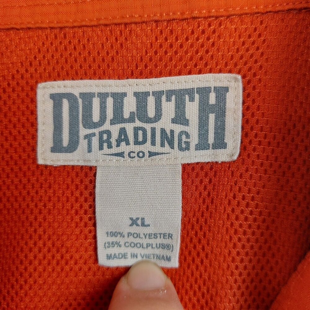 Duluth Action Button Down Shirt Mens Xlarge Performance Mesh Vents Outdoors View 4
